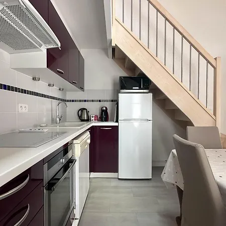 Hébergement de vacances Maison De Confortable, Animaux Acceptés, Parking, Wifi - Fr-1-705-21