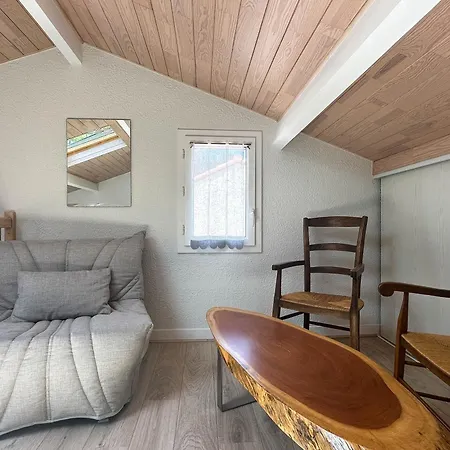 Hébergement de vacances Maison De Confortable, Animaux Acceptés, Parking, Wifi - Fr-1-705-21 *